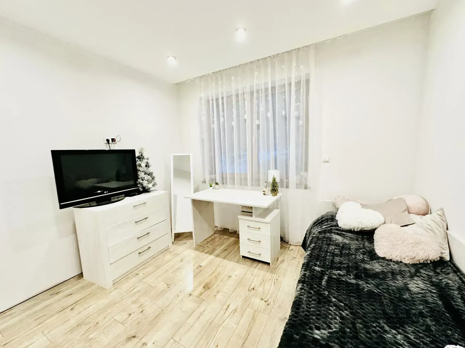 Dom w środku lasu na sprzedaż! 16