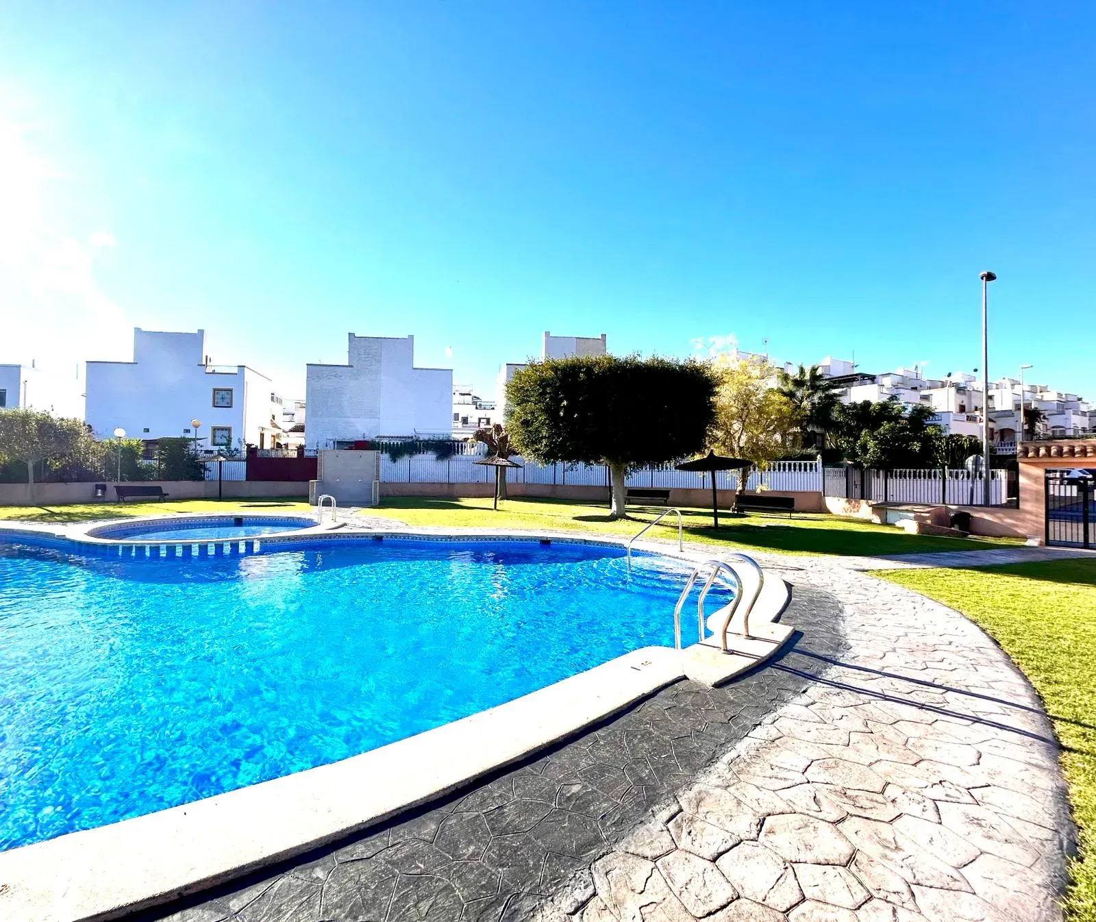 Dom na sprzedaż Hiszpania 25