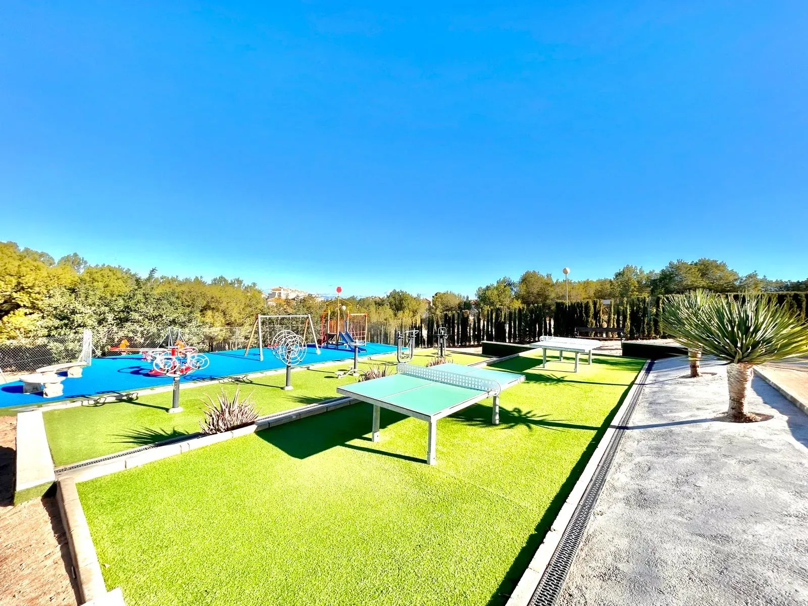 Dom na sprzedaż Hiszpania 28