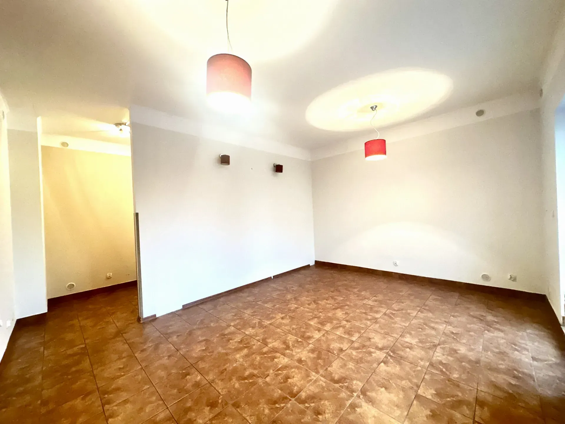 Budynek mieszkalno-usługowy Leżajsk 4