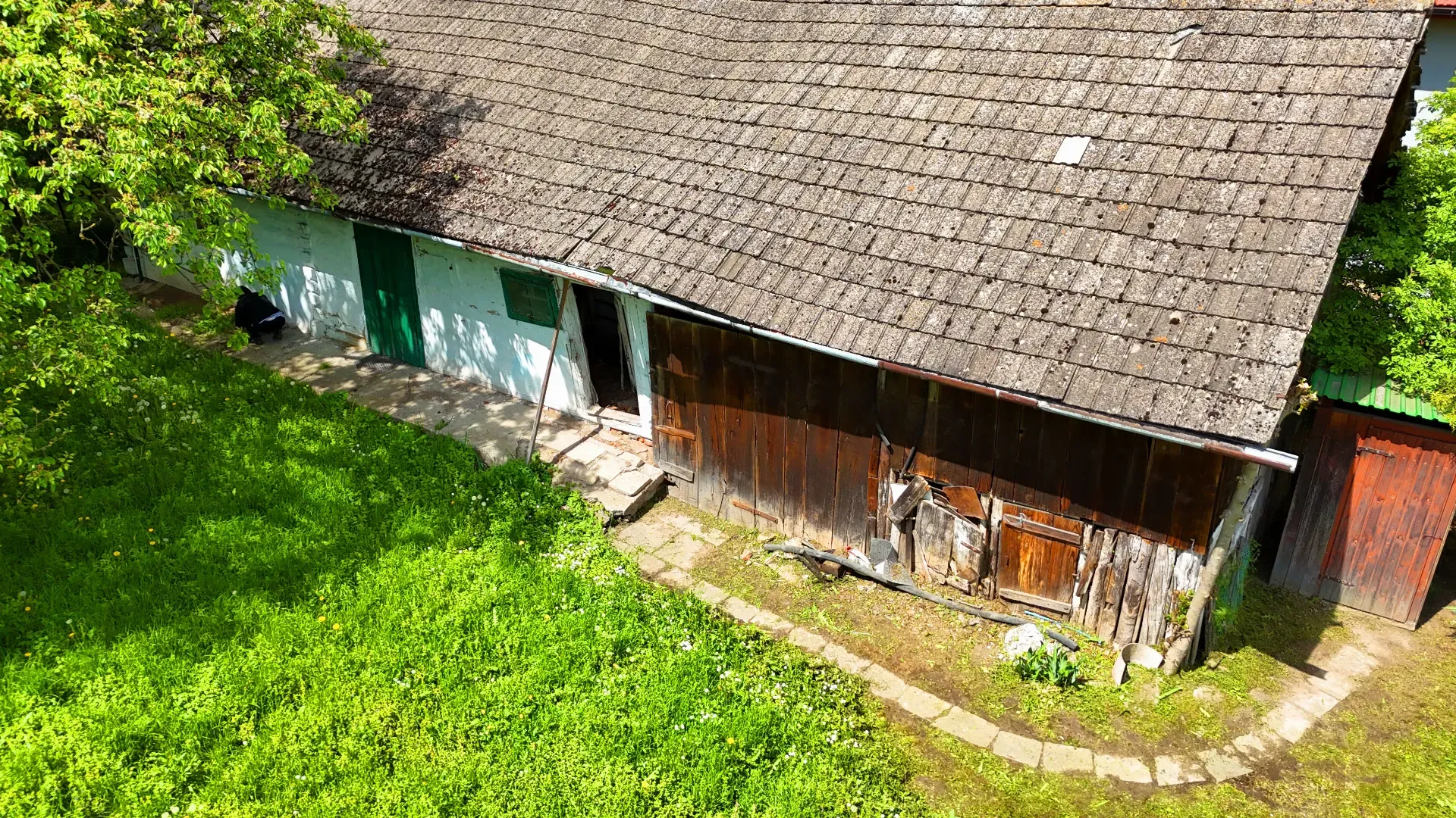 Działka zabudowana domem Krzeczowice 8