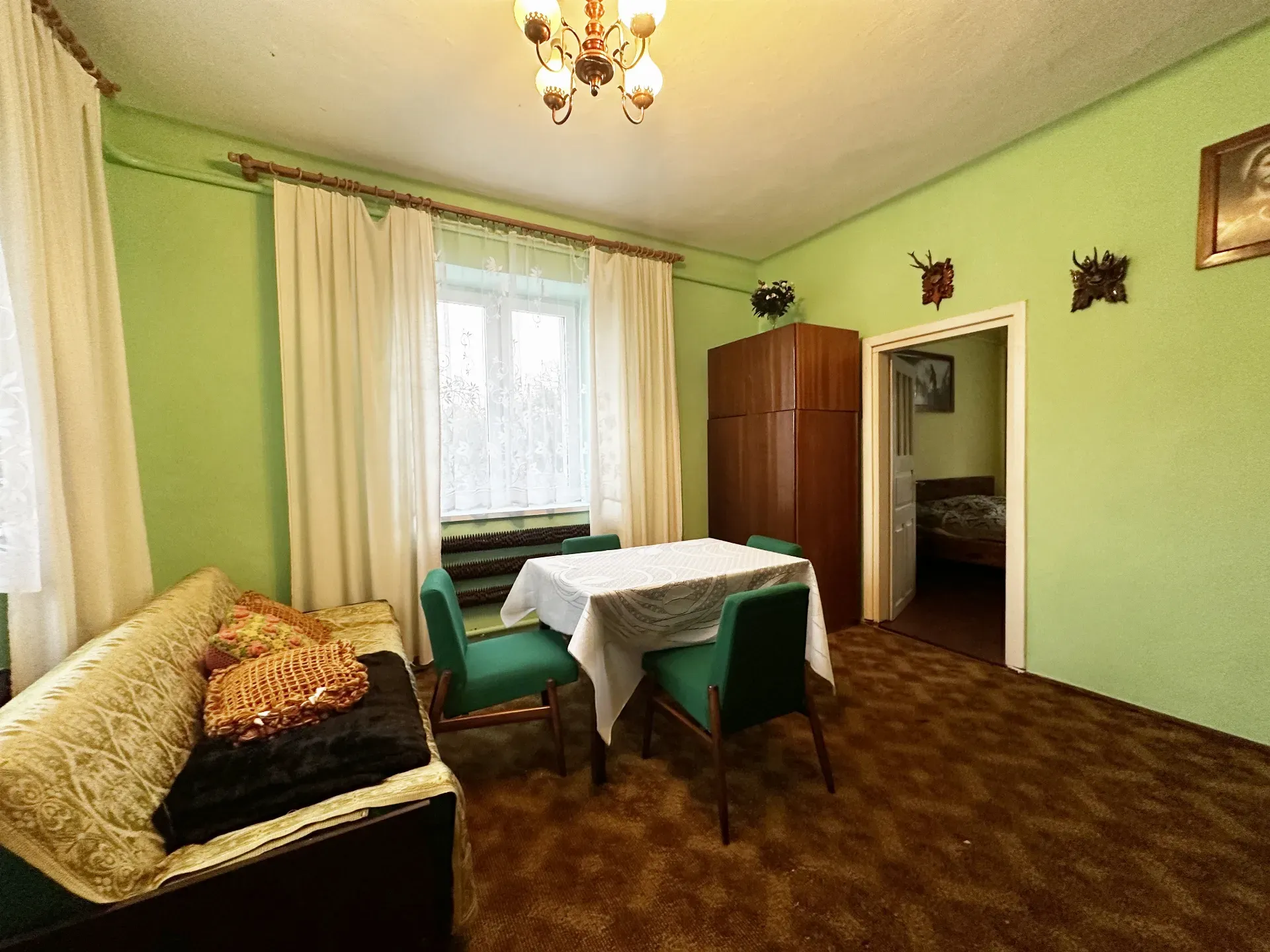 Świetny dom do zamieszkania 9