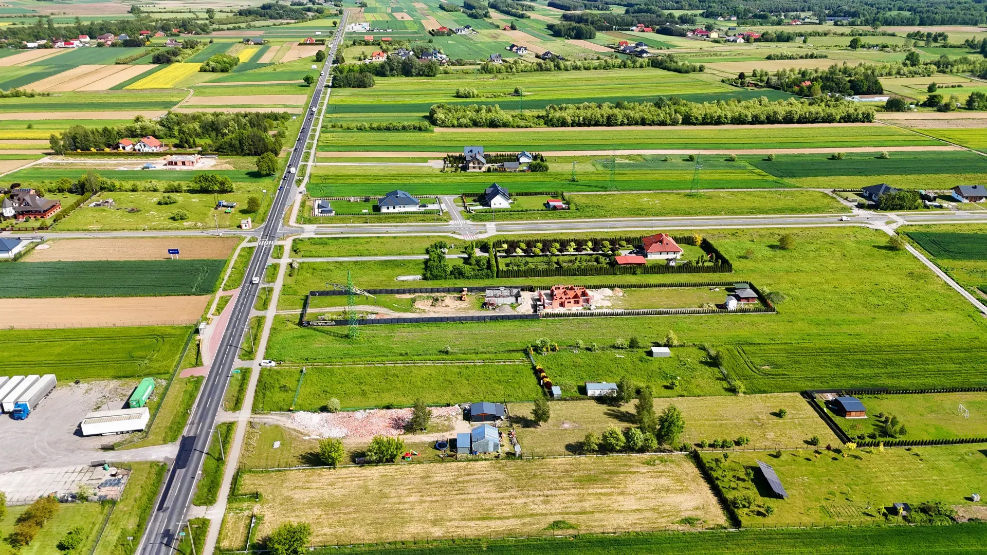 Działka inwestycyjna Motycze Poduchowne / Gorzyce 13