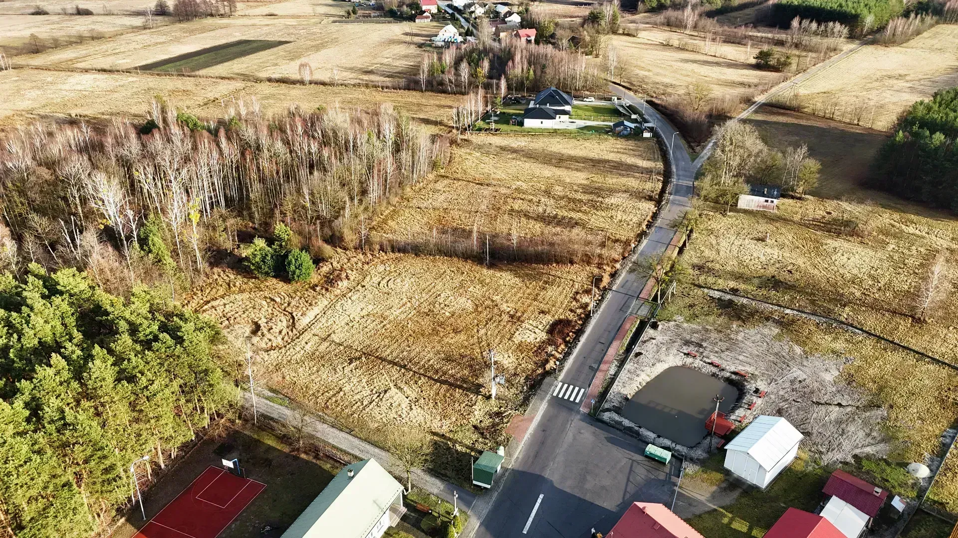 Dwie działki na sprzedaż po 18 arów - Marki 11