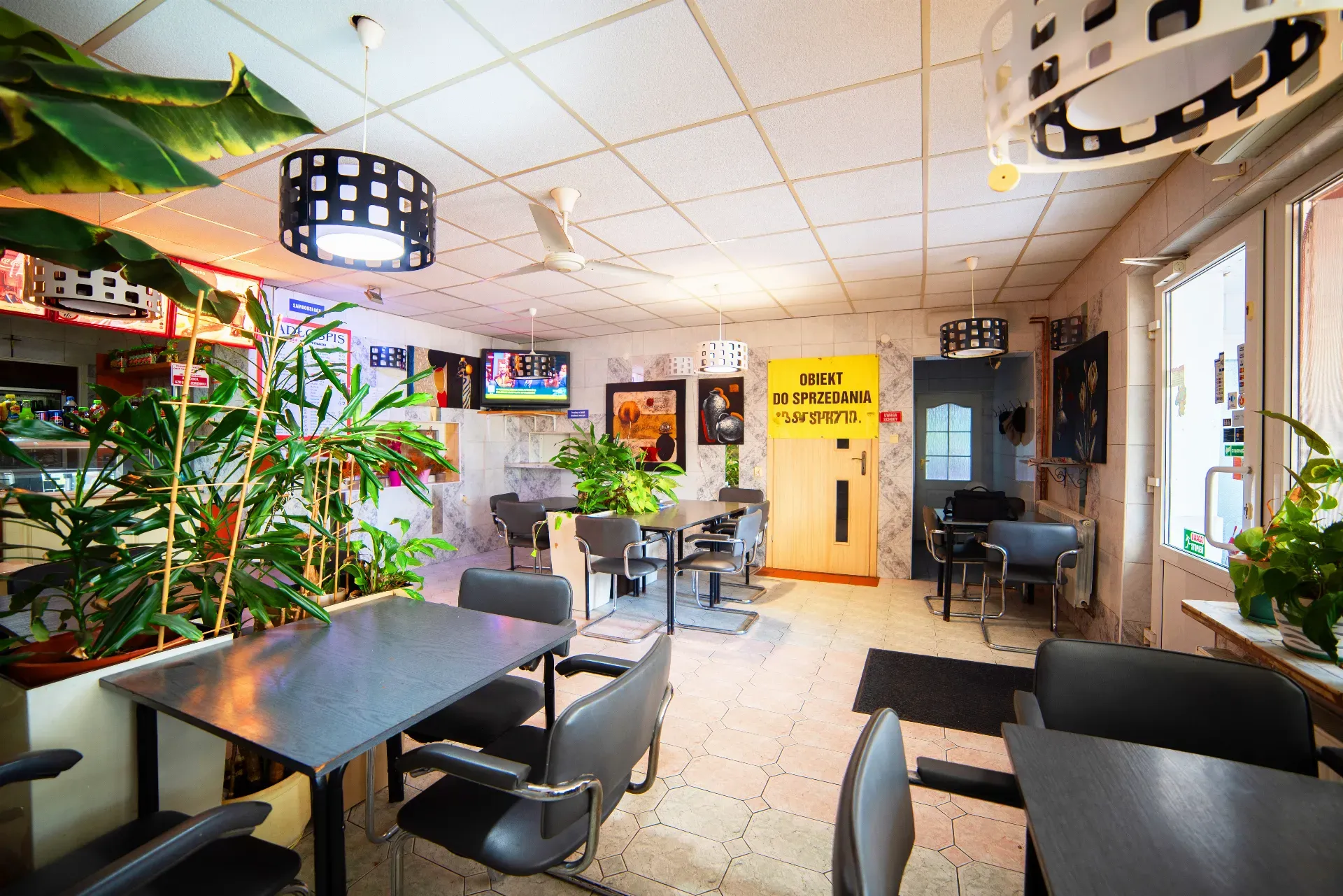 Budynek usługowo-handlowy Jadachy 8