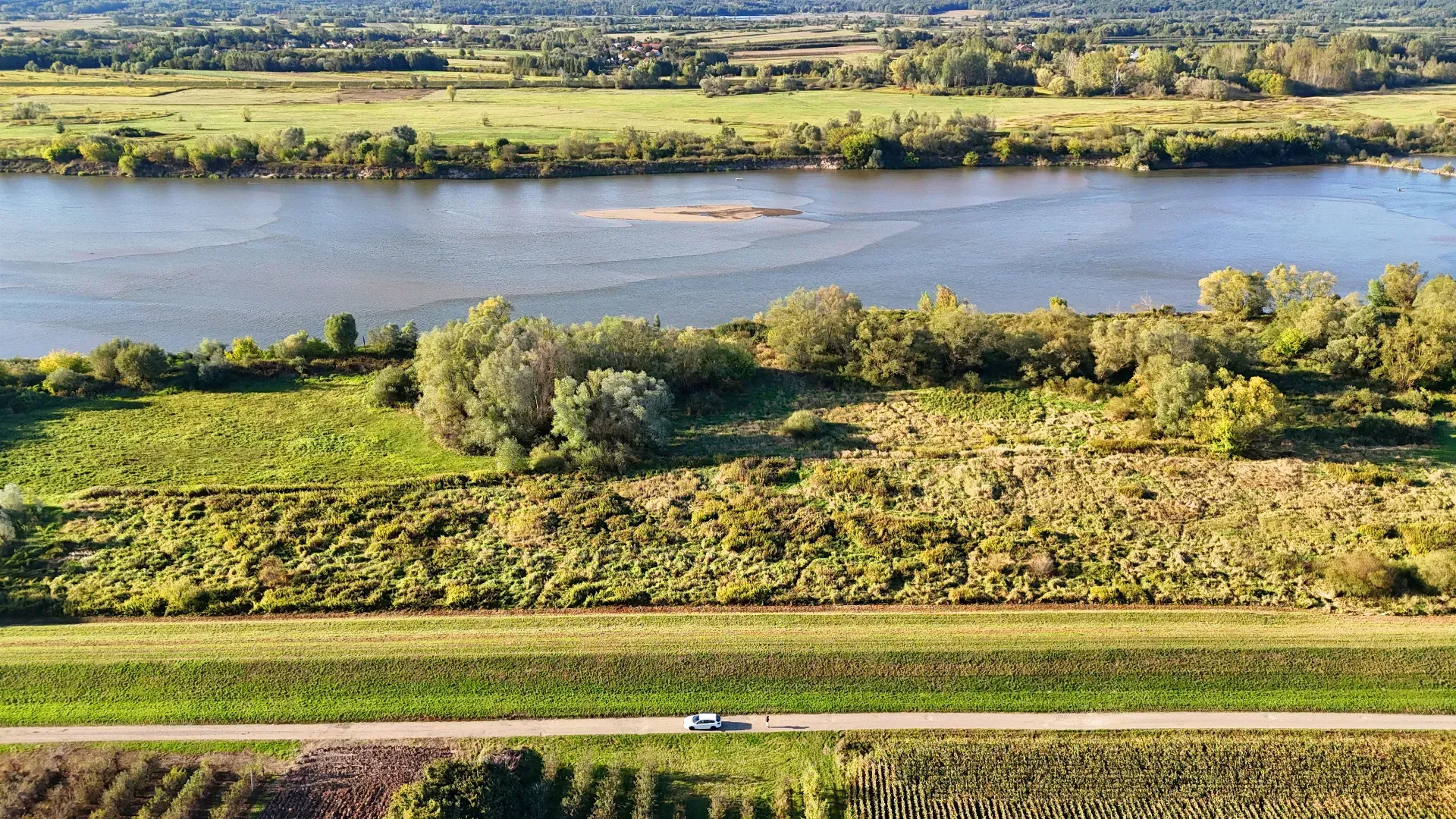 Działka rekreacyjna nad brzegiem Wisły 13
