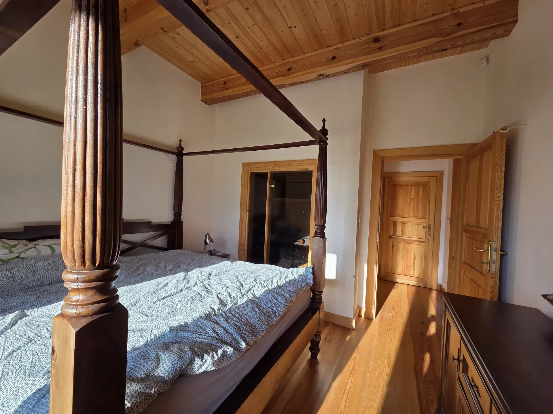 Wyjątkowy kompleks dwóch domów  w  Kielnarowej 9