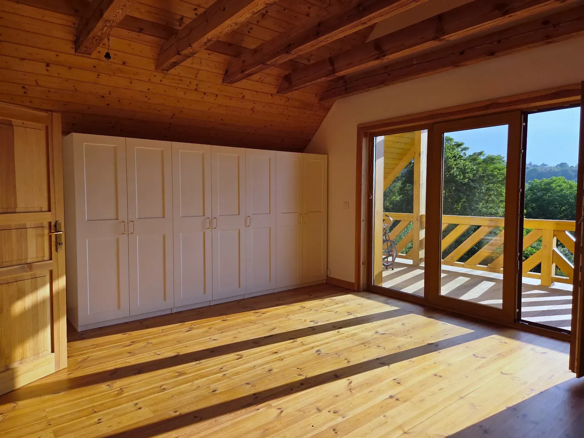 Wyjątkowy kompleks dwóch domów  w  Kielnarowej 12