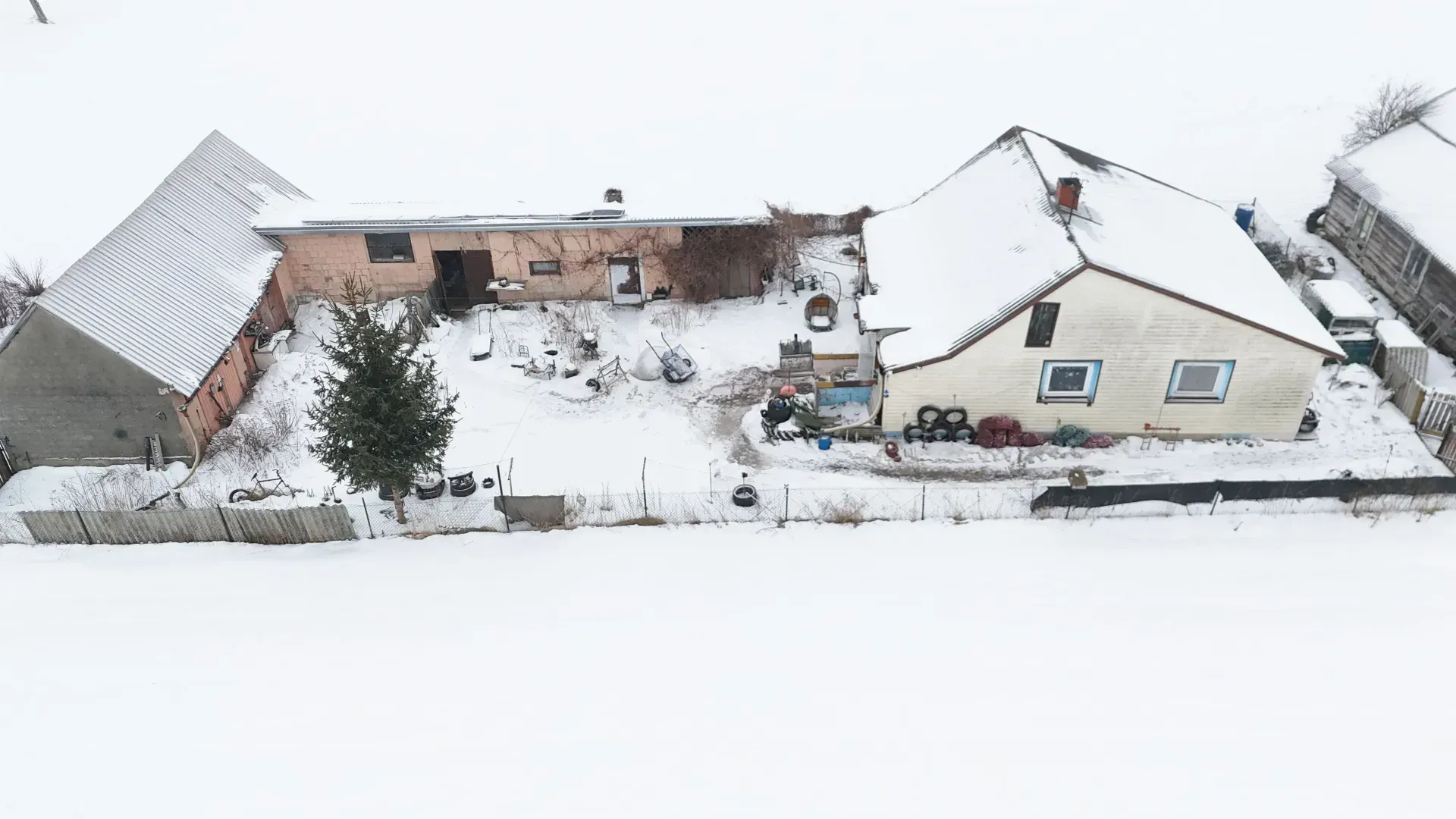 Dom na sprzedaż Zaporze z fotowoltaiką 2