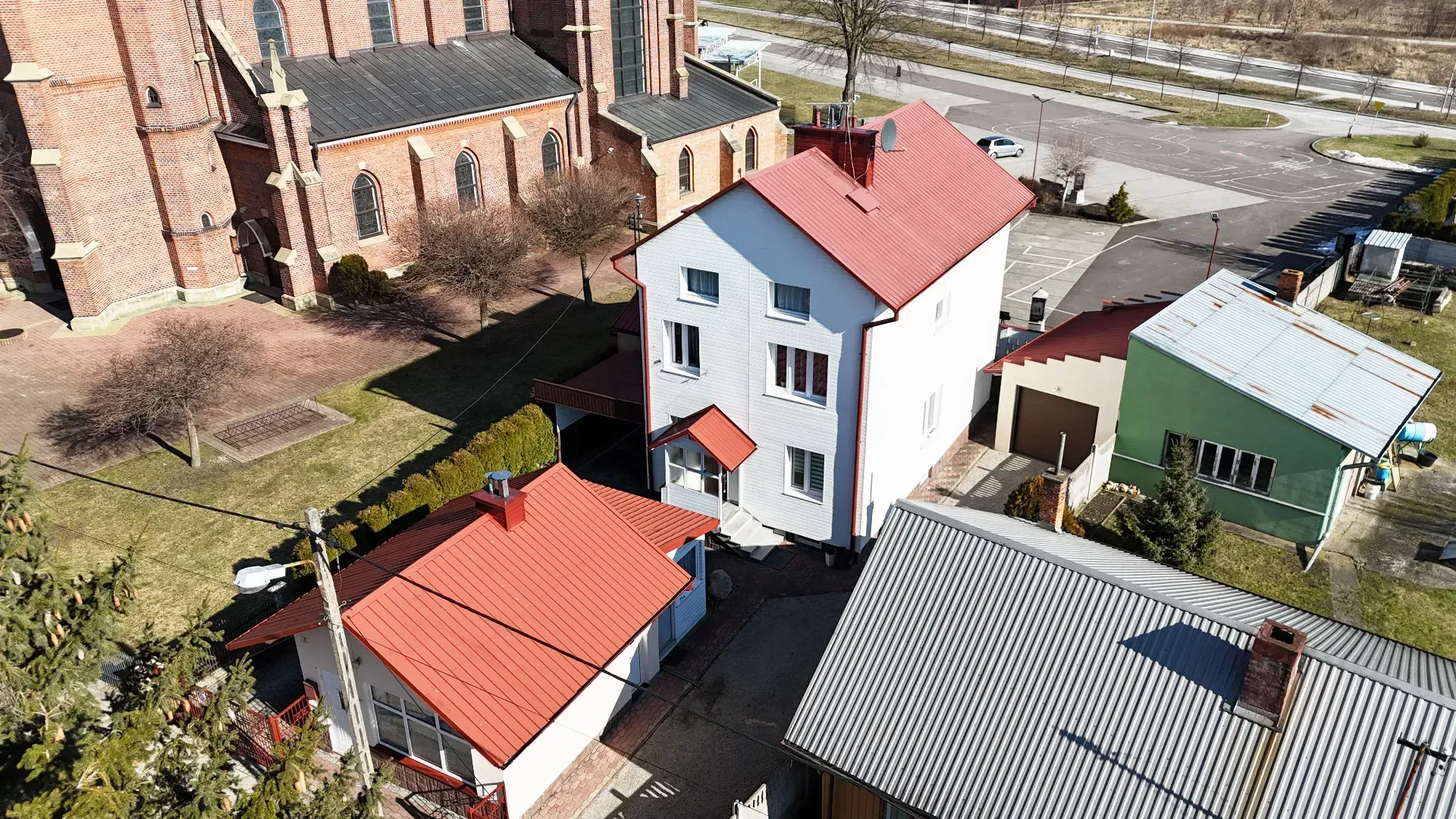 Dom z lokalem usługowym Stalowa Wola 2