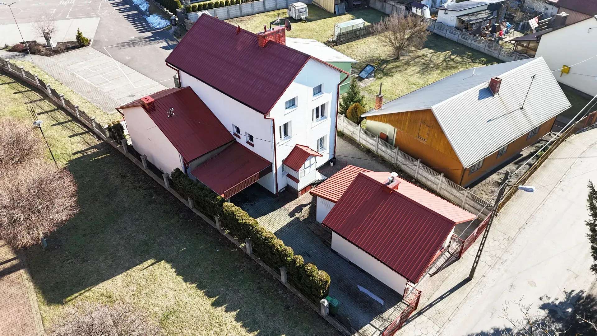 Dom z lokalem usługowym Stalowa Wola 3