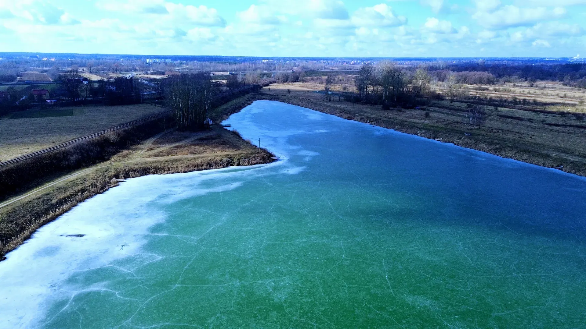 Działka w Nisku nad brzegiem stawów 4