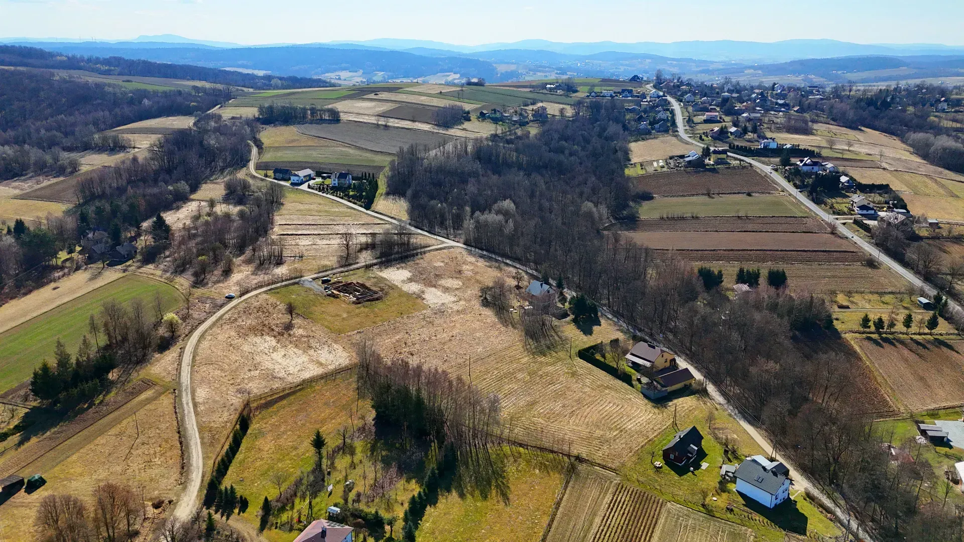 Budowlana działka Poręby/Jedlicze 12