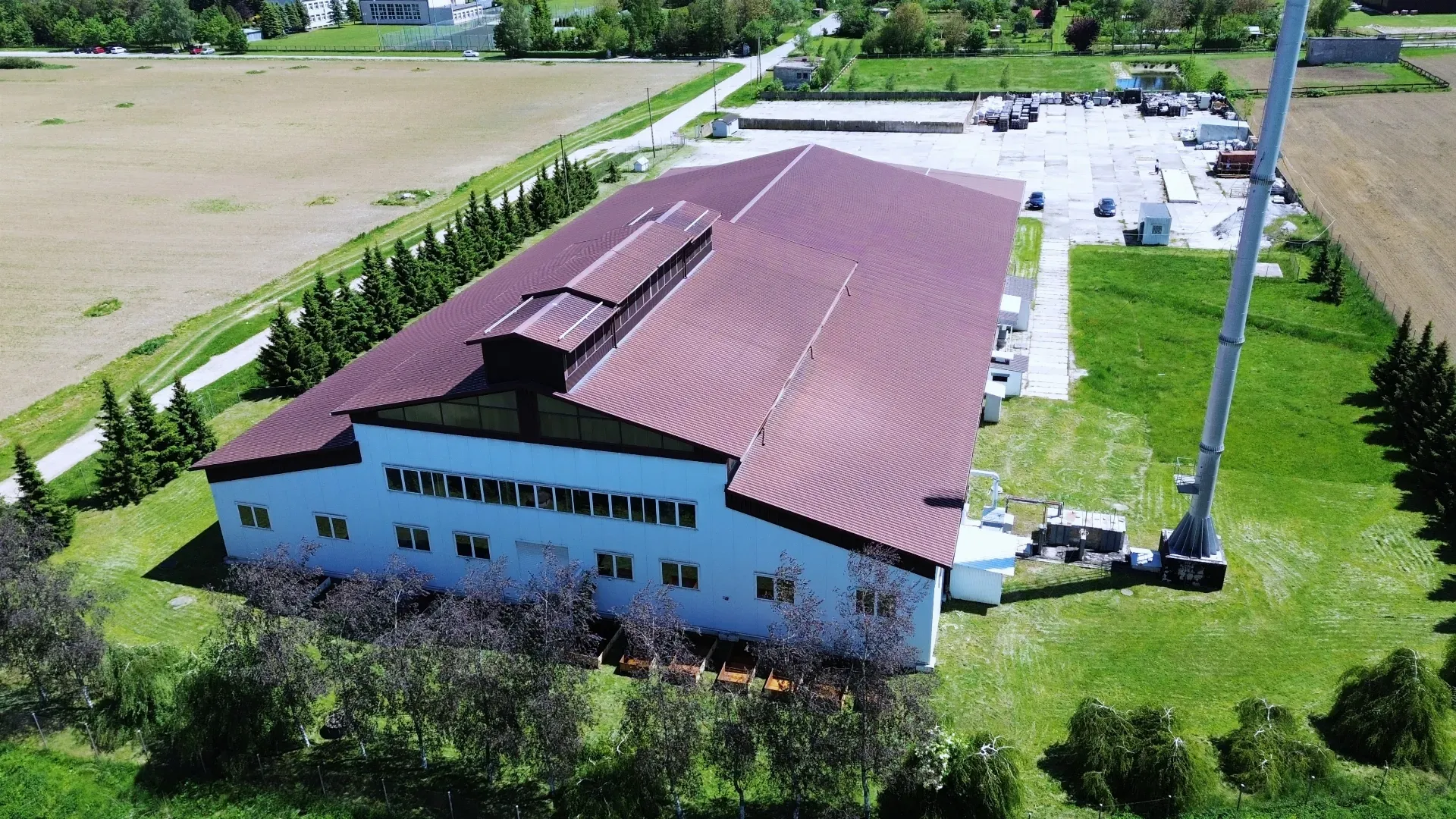 Obiekt przemysłowo - magazynowy w Iwoniczu 3
