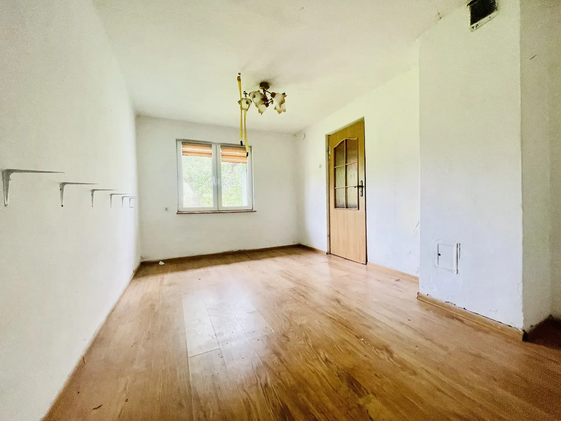 Dom na sprzedaż Wierzawice 8