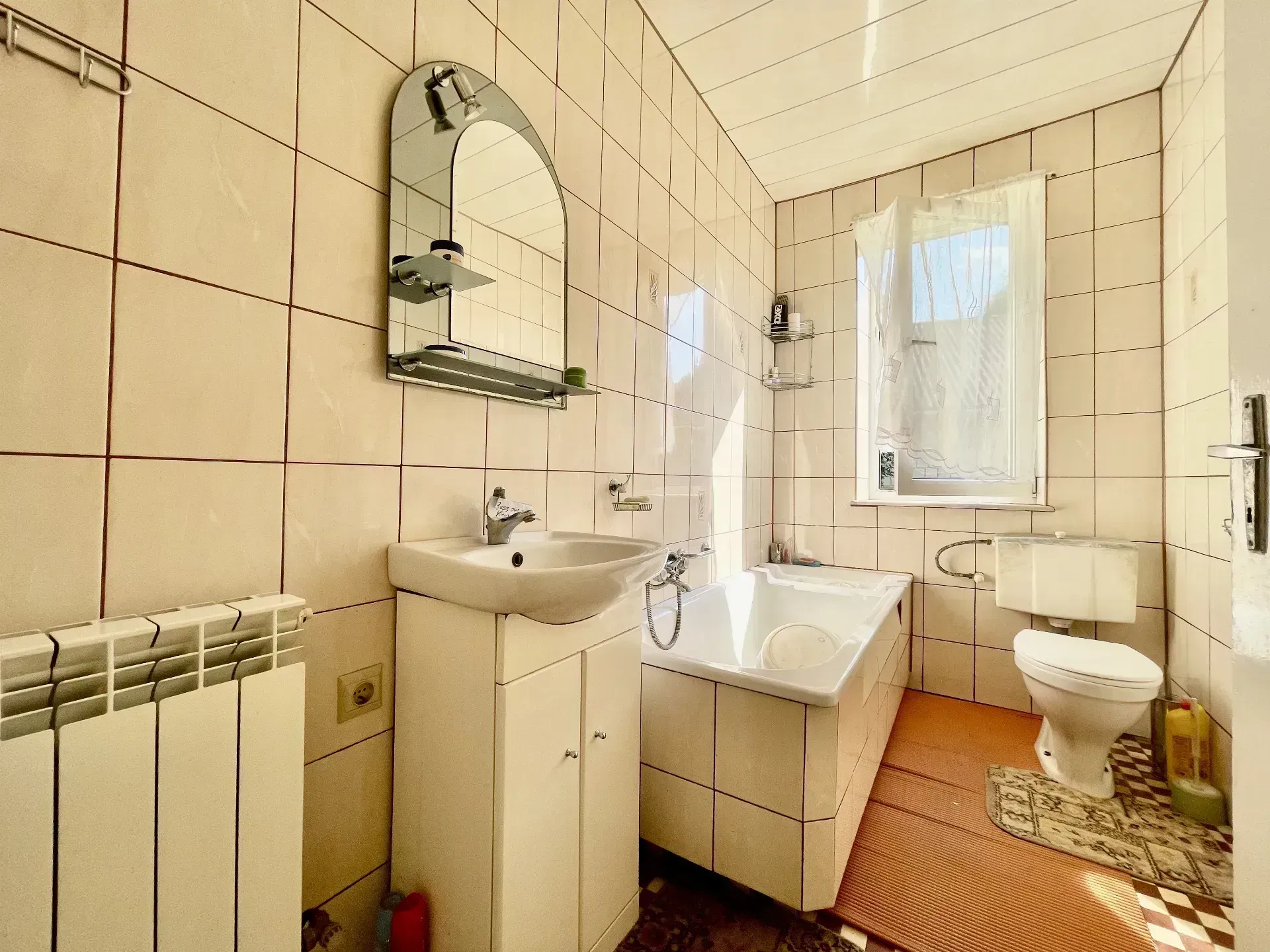 Dom w super cenie Dębów 16