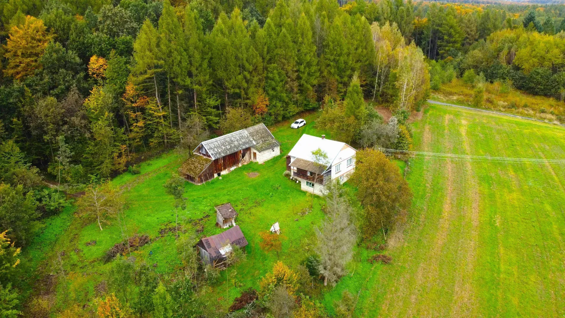 Dom w urokliwym miejscu na sprzedaż 8